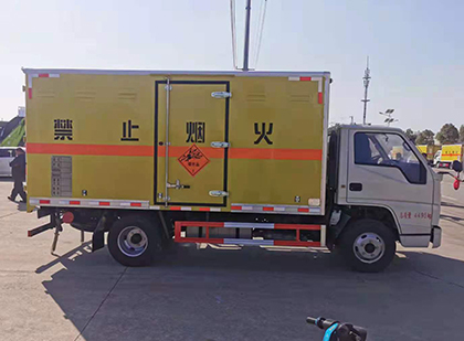 咸阳爆破器材运输车